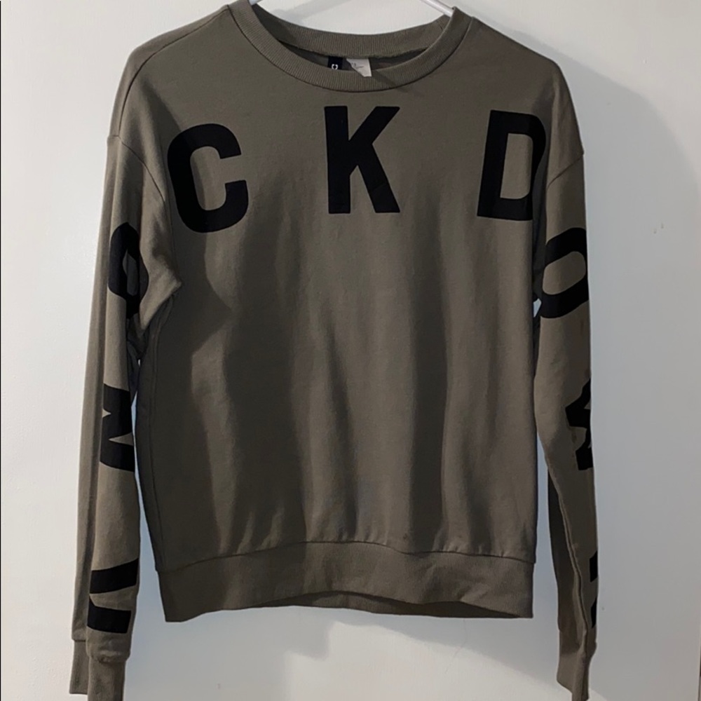 H&M KNOCK DOWN green sweater